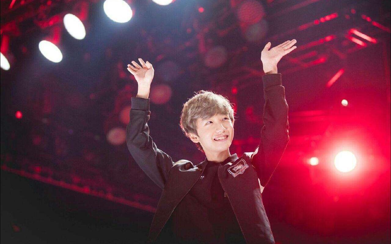 Peanut再次拉胯，离谱发挥送走HLE，AL晋级EWC英雄的简单介绍